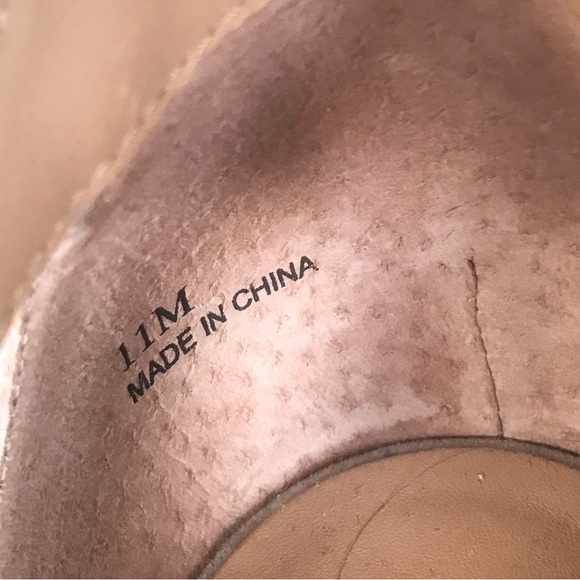 Linea Paolo Ladies’ Shoes - Size 11 M; 3 in. Heel - Picture 5 of 7